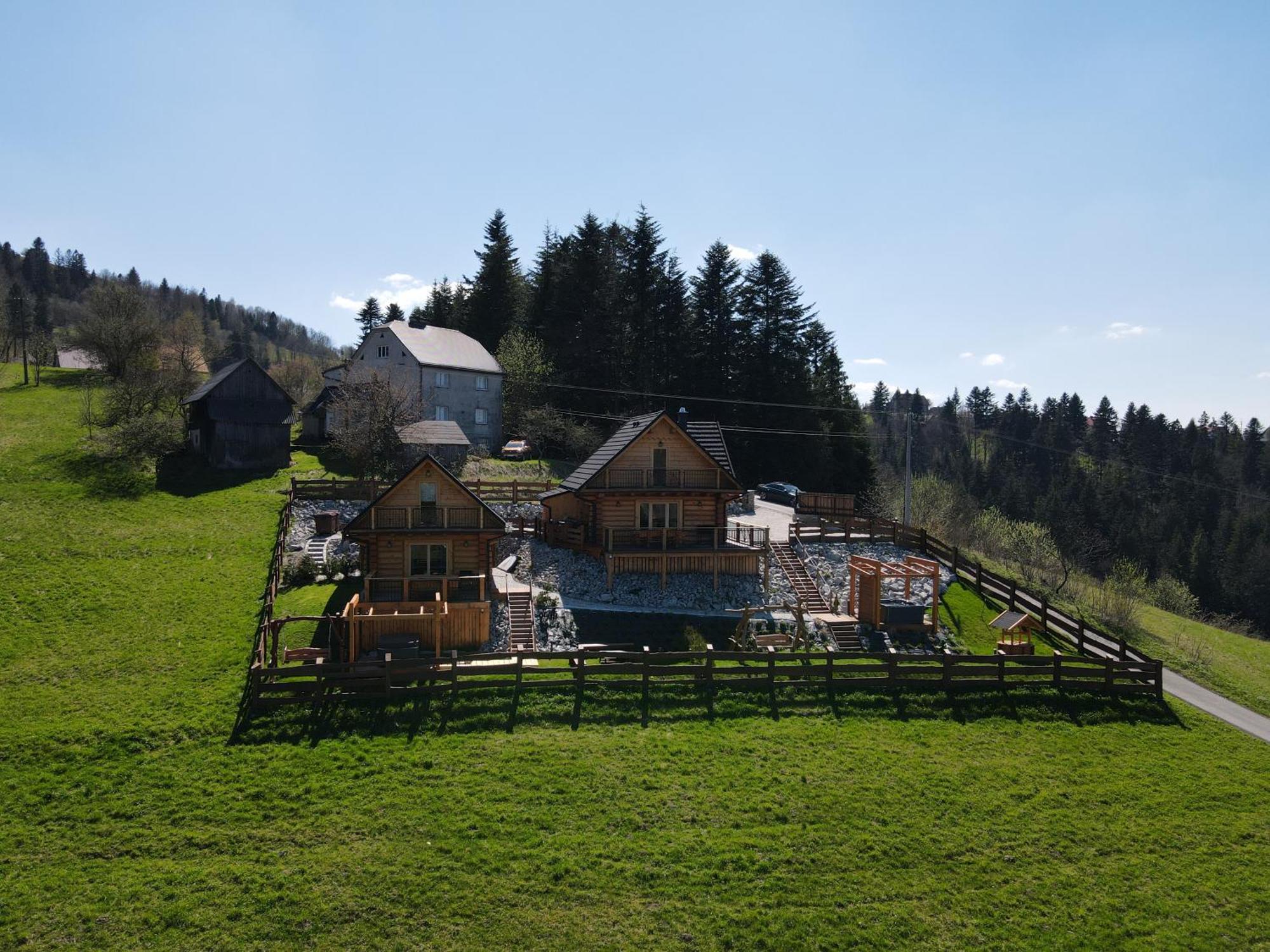 Swierkowe Chatki W Koniakowie Exterior photo